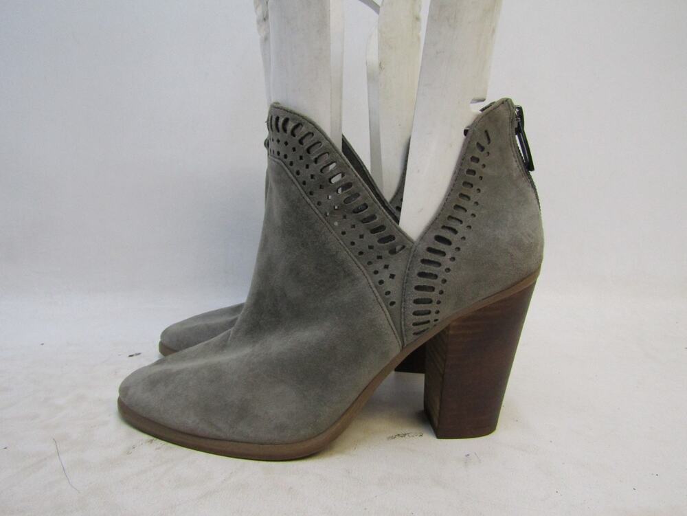 Vince Camuto Womens Size 6.5 M Gray Suede Chelsea Ankle Fashion Boots Bootie